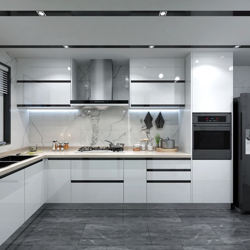 Armoire de cuisine brillante haute résistance à l'eau ODM / OEM pour cuisine de maison