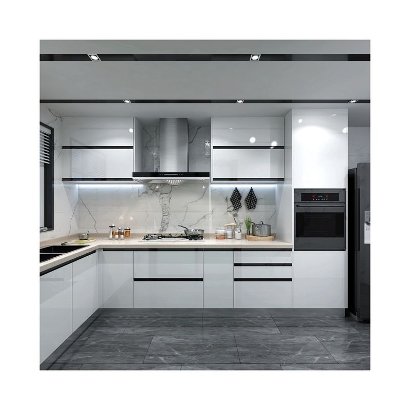 Meubles de cuisine modernes à haute brillance avec matériau de porte HDF et finition en placage / vernis