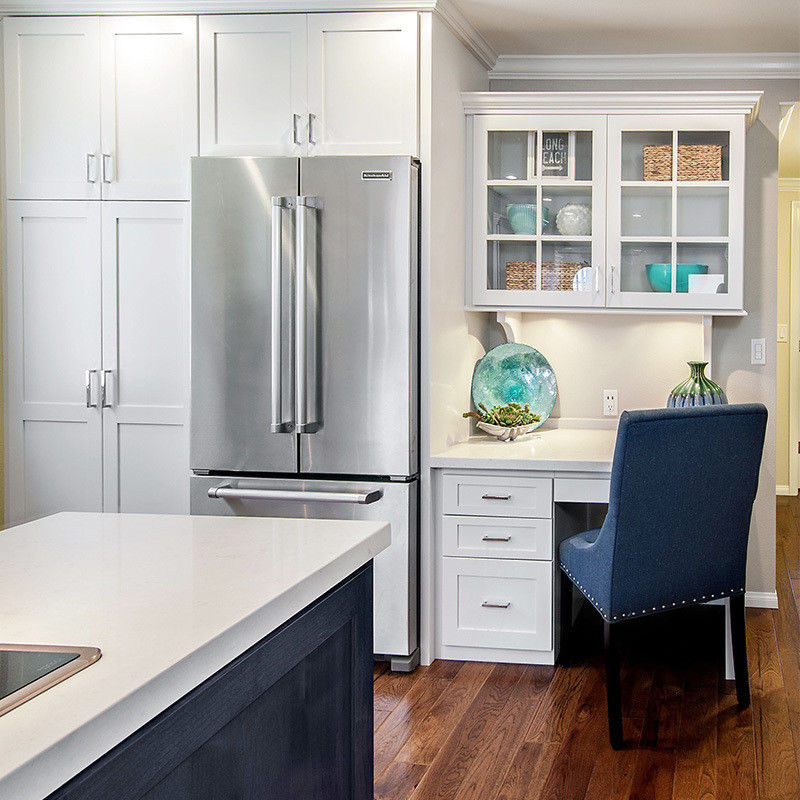 Armoire de cuisine de style Shaker très ODM / OEM pour cuisine moderne haut de gamme de luxe sur mesure