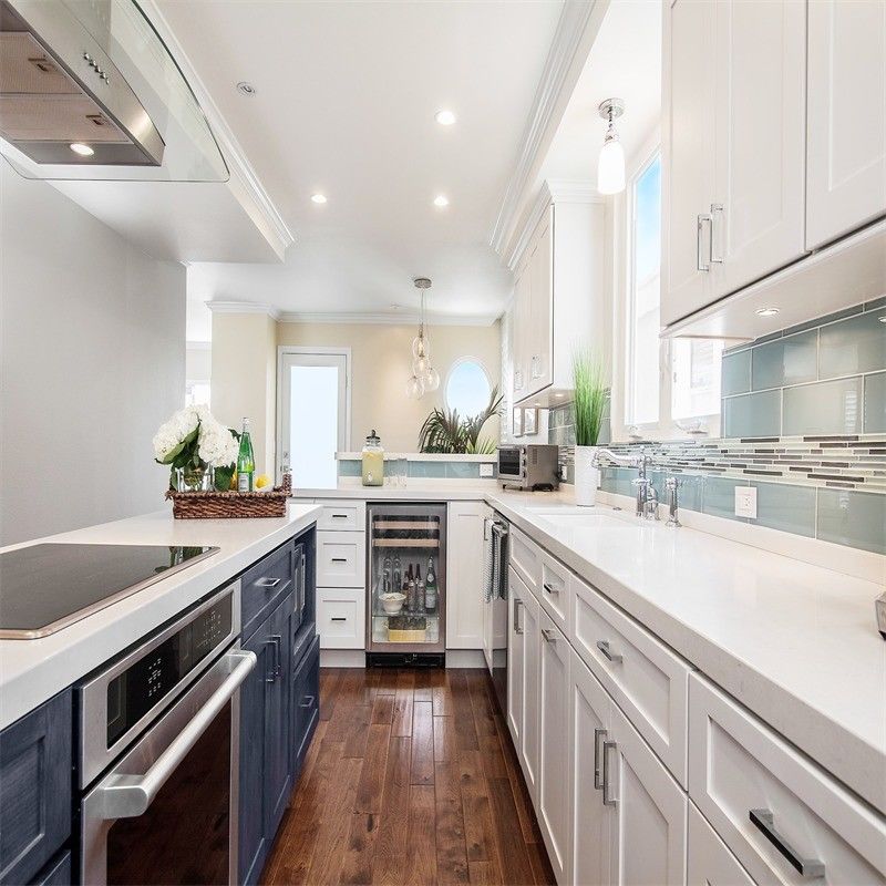 Armoire de cuisine en bois pour les cuisines italiennes modernes