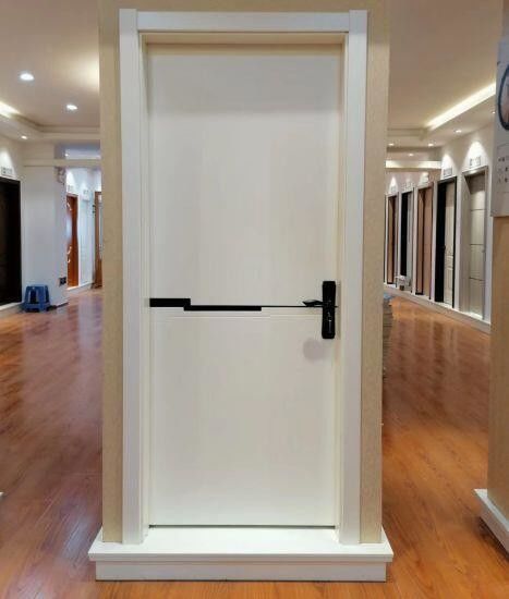 Porte en bois d'intérieur en polymère imperméable à l'eau de couleur personnalisée avec style de design contemporain