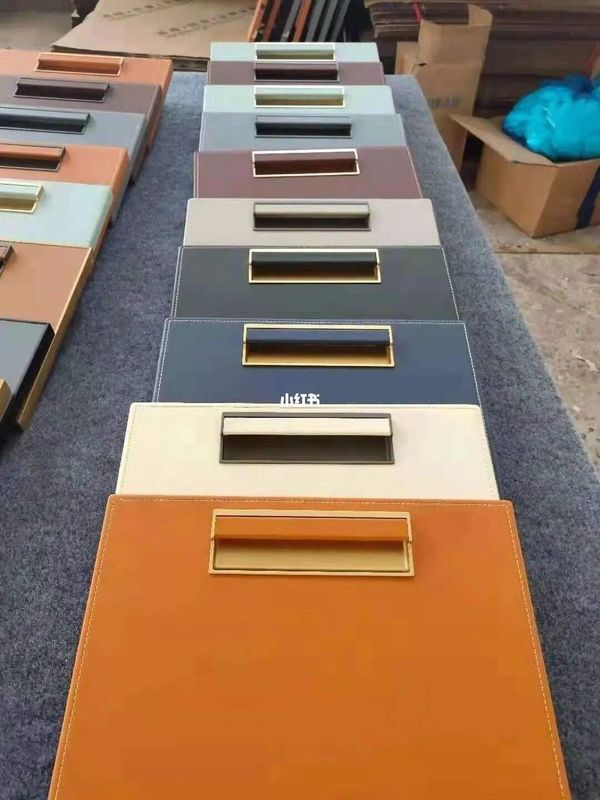 Armoires de chambre en bois de style moderne pour la maison Villa Hôtel et appartement à un prix abordable