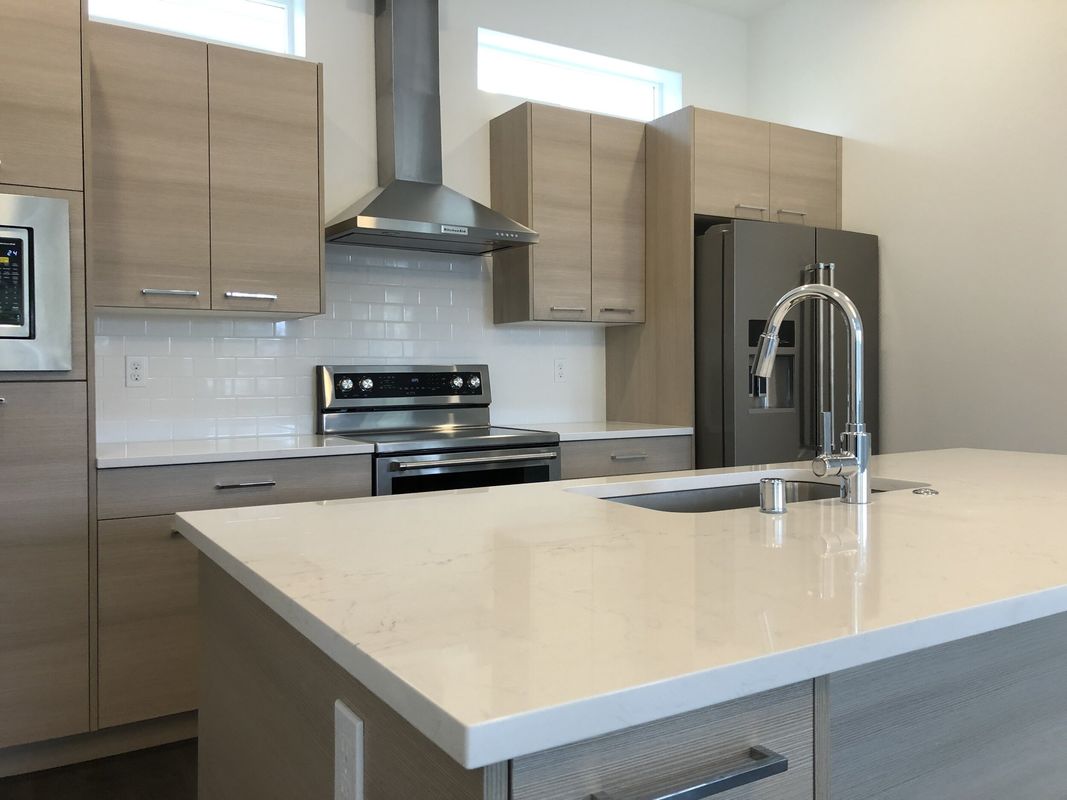 Armoires de cuisine de luxe en bois moderne