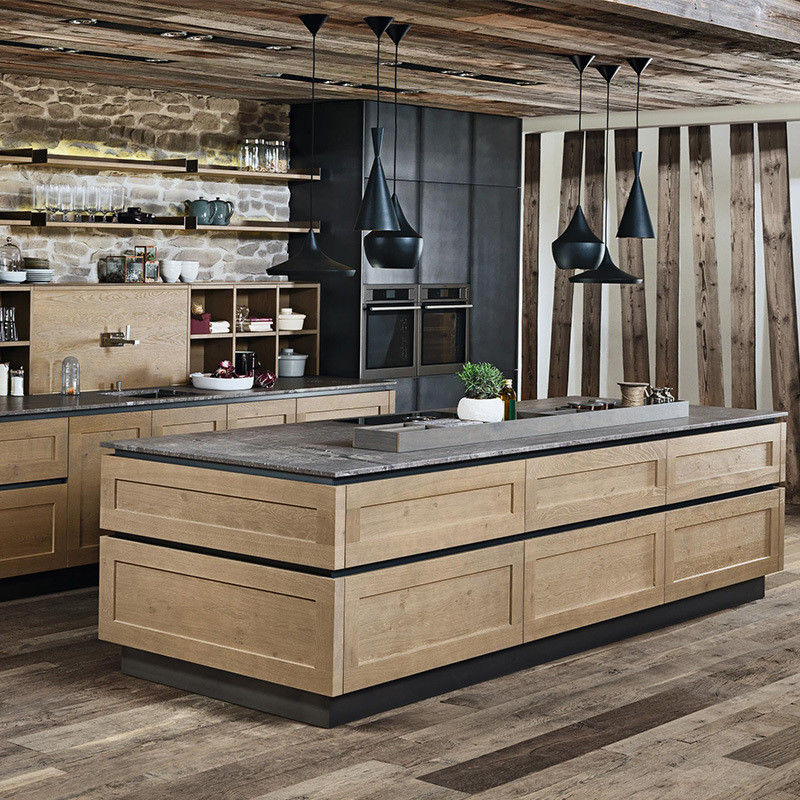 Armoire murale de cuisine de style Shaker avec carcasse en contreplaqué