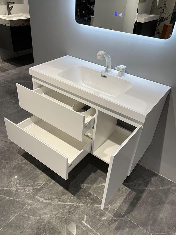 Fabriqué sur mesure haut de gamme de salle de bains européenne Cabinet miroir de vanité pour salle de bains moderne