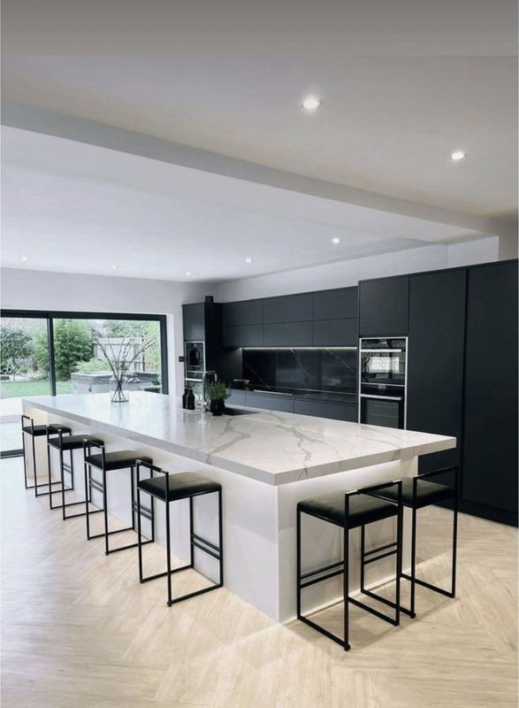Blum Hardware Design moderne Light Box Armoire de cuisine pour la conception de petites cuisines colorées