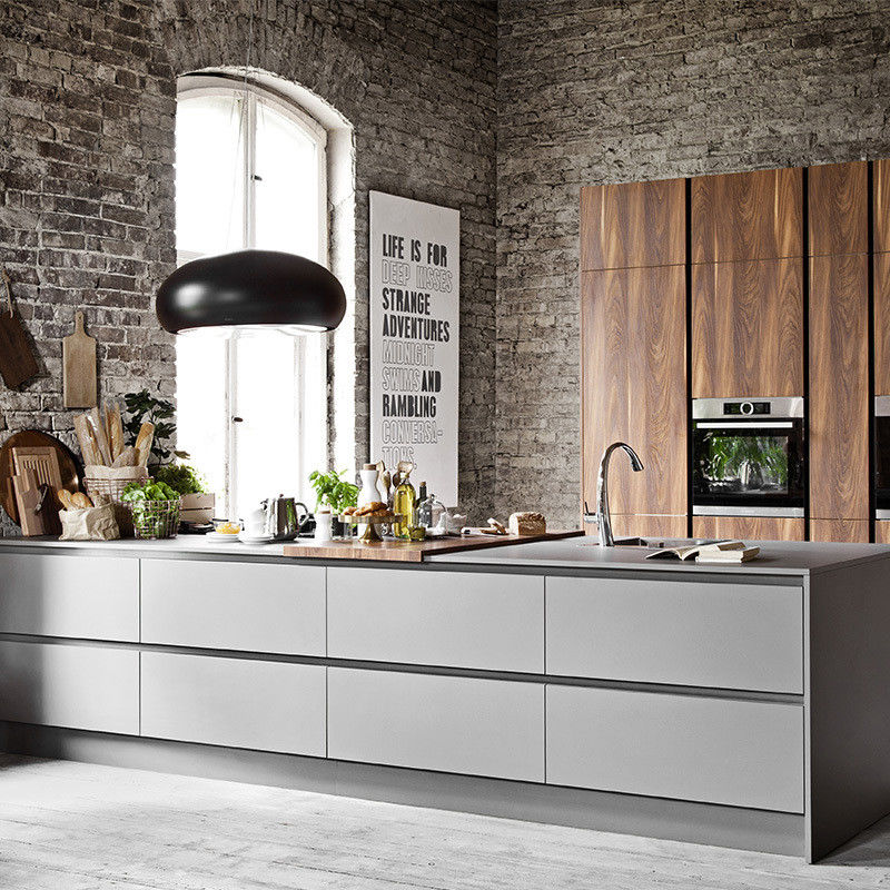 Armoire de cuisine mat personnalisée pour les cuisines intelligentes modernes en fin de vie dans les villas et les appartements