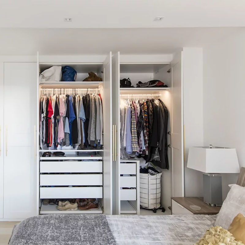 Ensemble de meubles modernes pour la salle de couchage Armoire de mur Conception intégrée et options 2D / 3D