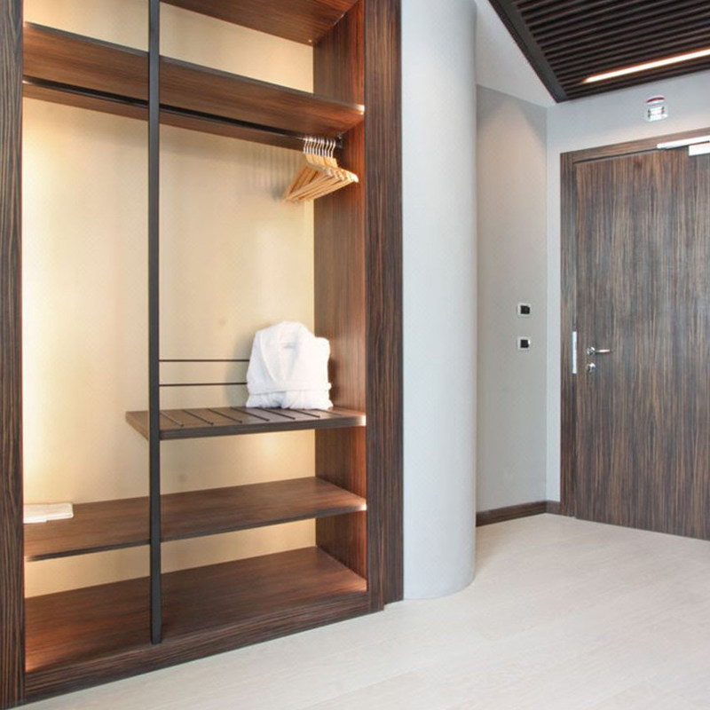 Meilleur Walk In Open Style Armoire blanche en bois stratifiée pour chambre à coucher chambre à coucher Luxe