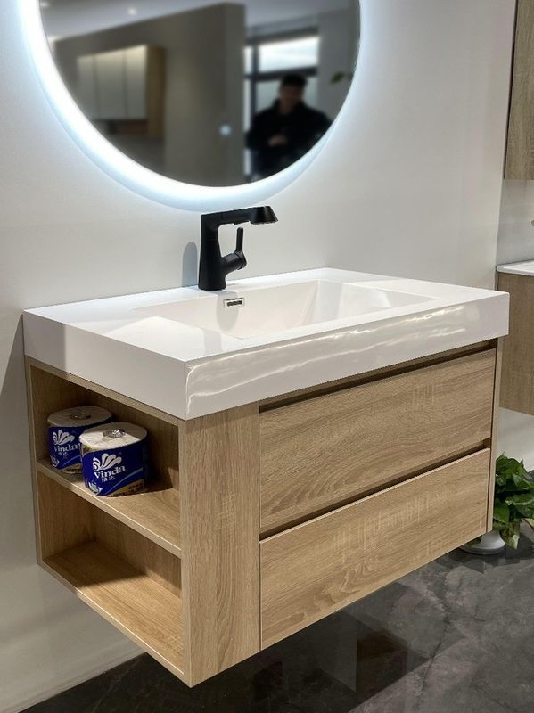 Moderne de style euro en bois massif salle de bains autonome Vanité avec PVC / vernis porte finition