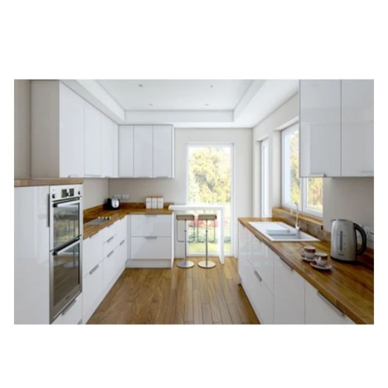 Armoires modulaires de petite cuisine en finition laque brillante claire et couleur Ral personnalisée