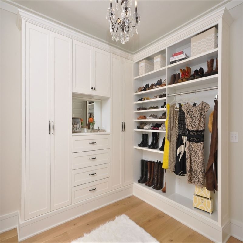 Armoire personnalisée de style ouvert La solution de rangement parfaite pour votre chambre