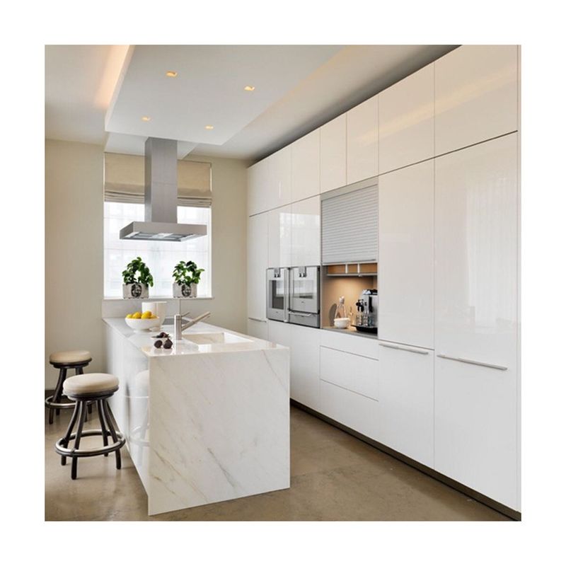 Armoires de cuisine modulaires personnalisées couleur de placage Laque en bois Ensemble de meubles de cuisine