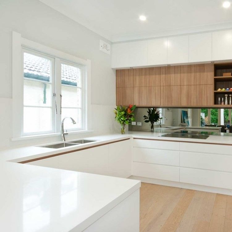 Carcasse en contreplaqué à laque brillante, armoire de cuisine moderne, incontournable pour votre maison