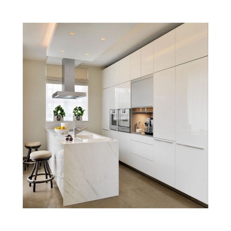 Armoires de cuisine en faisceau de couleur personnalisées étanches et durables pour les maisons de luxe modernes