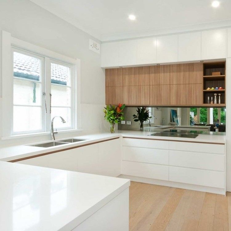 Armoires de cuisine blanches en forme de L et modulaires