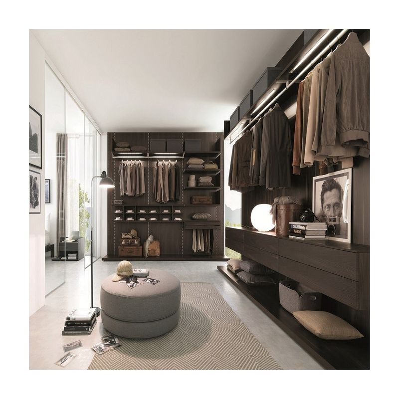 Armoire de chambre à coucher de style européen avec design moderne et style contemporain