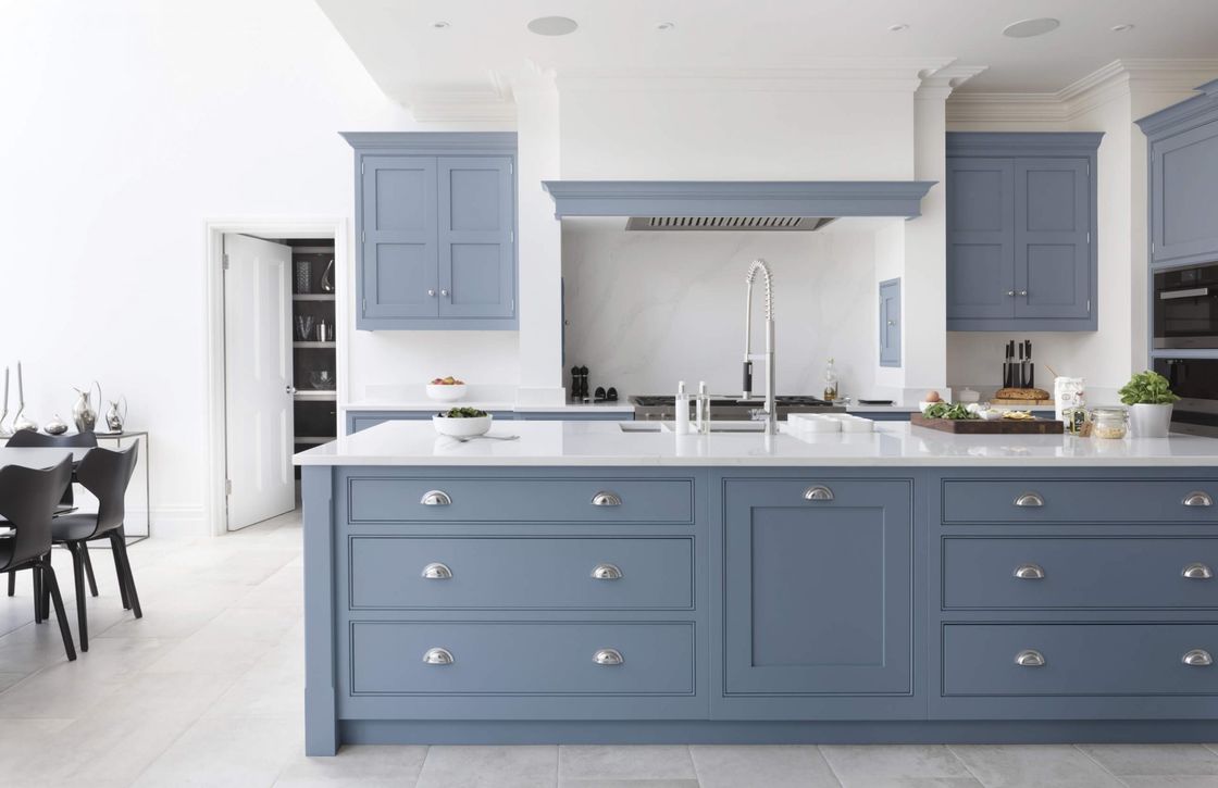 Armoire de cuisine moderne et facile à nettoyer en contreplaqué et en MDF