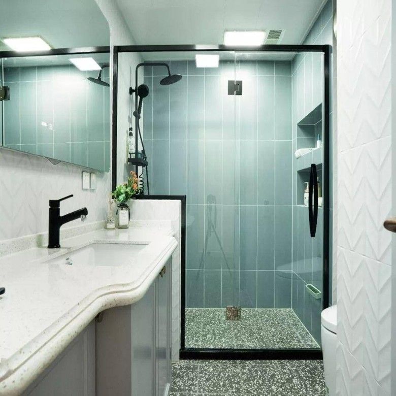 Ensemble de vanité de salle de bains moderne monté sur le mur avec armoire à miroirs intelligents largeur 38-46