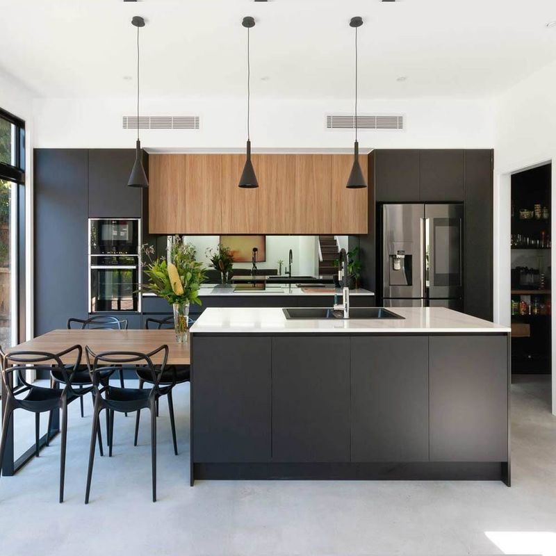 Blum Hardware Armoire de cuisine en feuille de polymère de style européen très adaptée aux besoins OEM / ODM