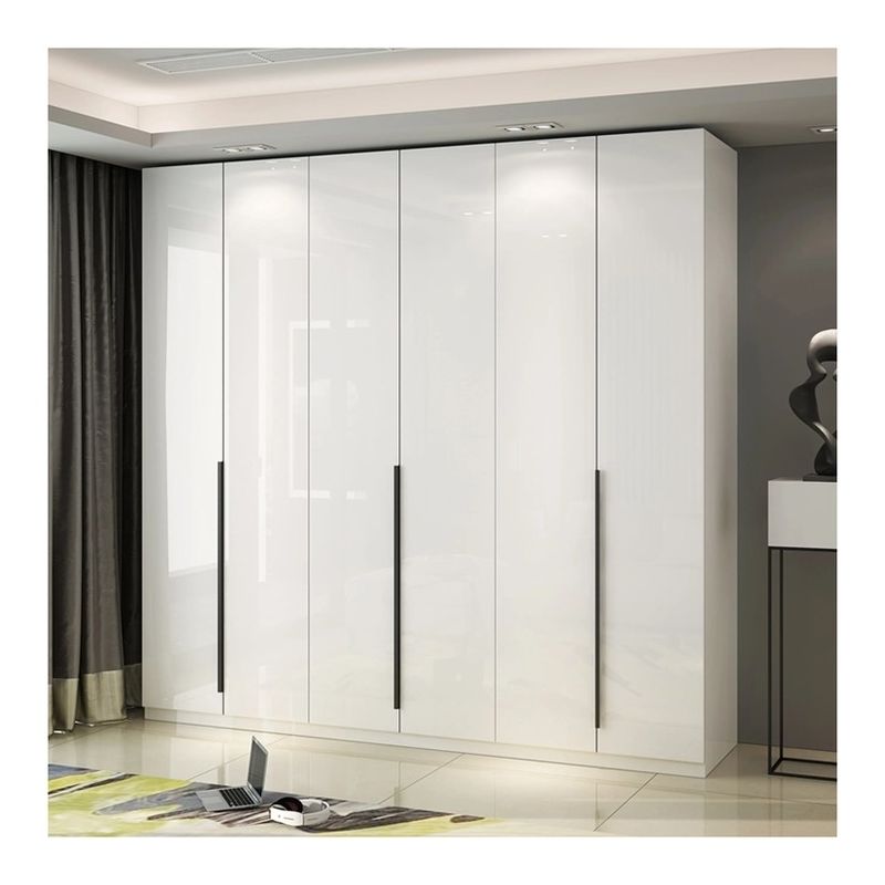 Design moderne MR HDF Board Laque blanche Armoires en bois pour les vêtements Armoires de rangement