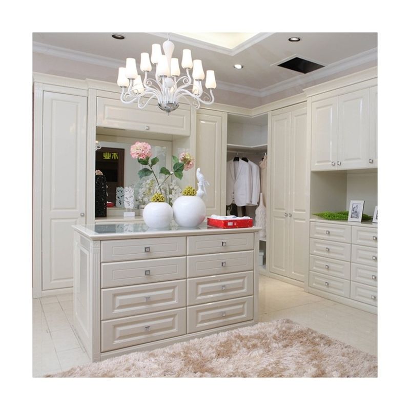 Armoire de bord moderne MR HDF sur l'île personnalisée pour le design et la fonctionnalité haut de gamme