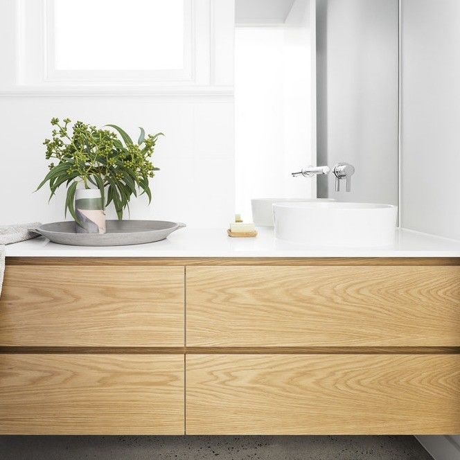 Porte en bois massif YALIG Modulaire Faisceau en bois à évier unique Vanité de salle de bain dans le design moderne