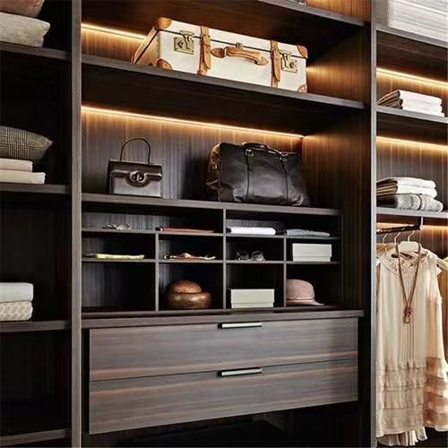 YALIG 2D / 3D Conception de garde-robe de chambre moderne de style italien sur mesure pour appartement
