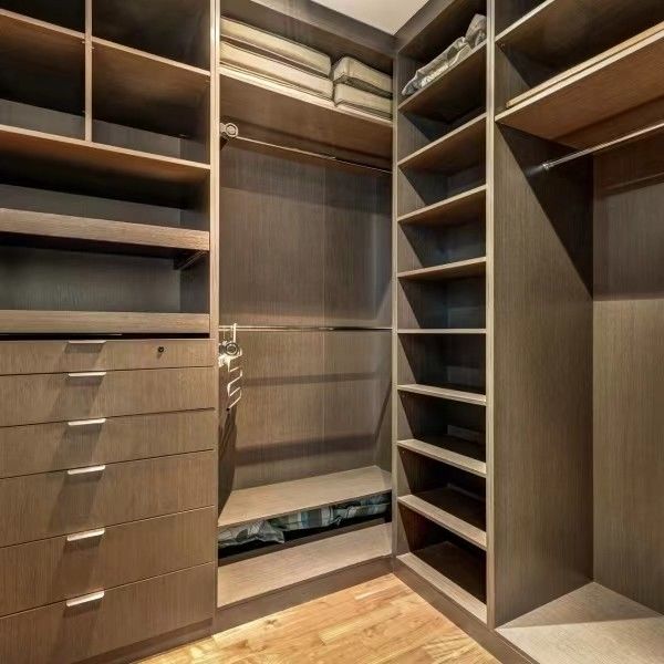 Design contemporain Style personnalisé dans le placard pour les meubles de chambre moderne