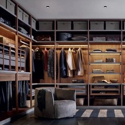Armoire en bois moderne pour une chambre à coucher contemporaine YALIG
