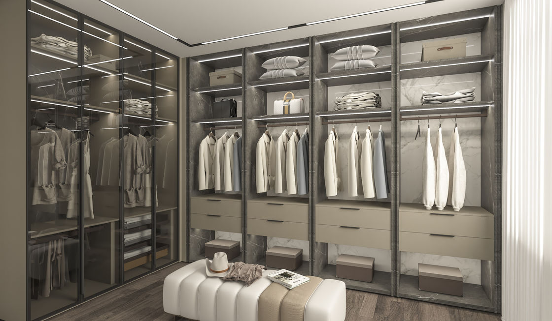 Pas de garde-robe en bois plié moderne avec conception personnalisée de stockage en mélamine